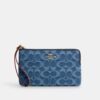 Bolsa de pulsera grande con cremallera en la esquina en denim característico