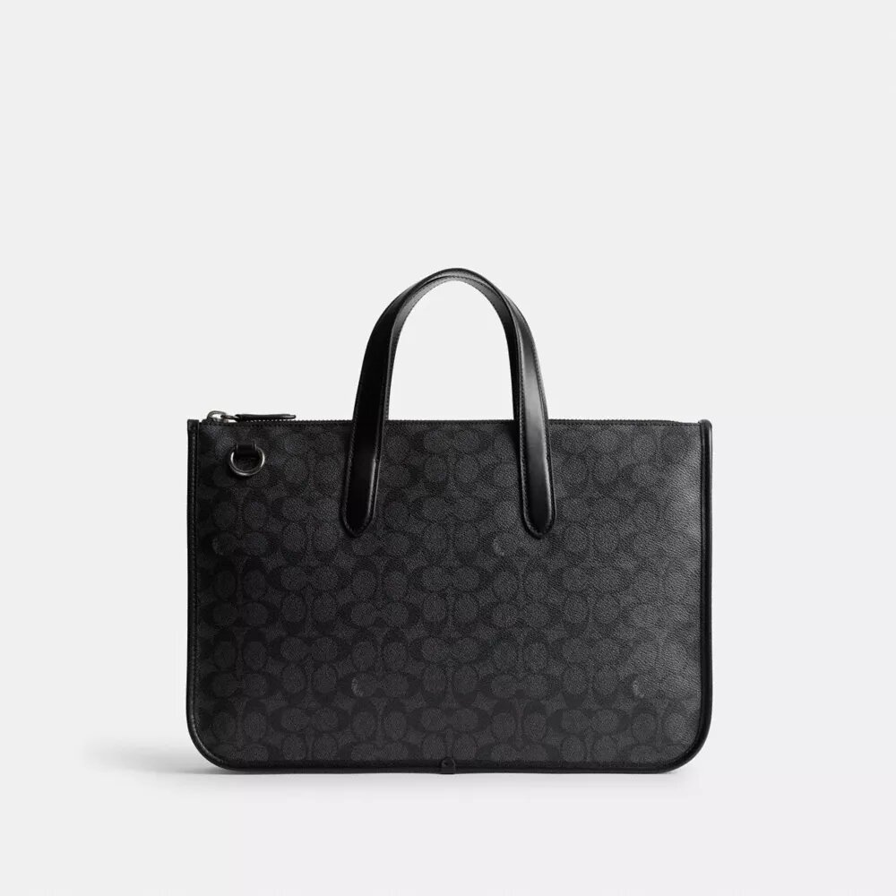 Bolsa de trabajo Isaac en Signature Canvas
