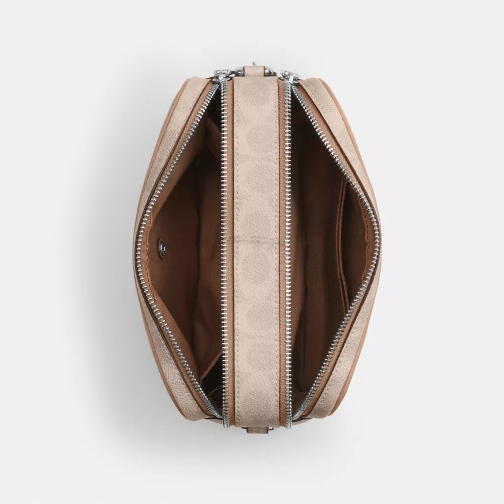 Bolso bandolera Carey en Signature Canvas
