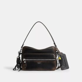 Bolso bandolera Dakota en cuero desgastado con Charms