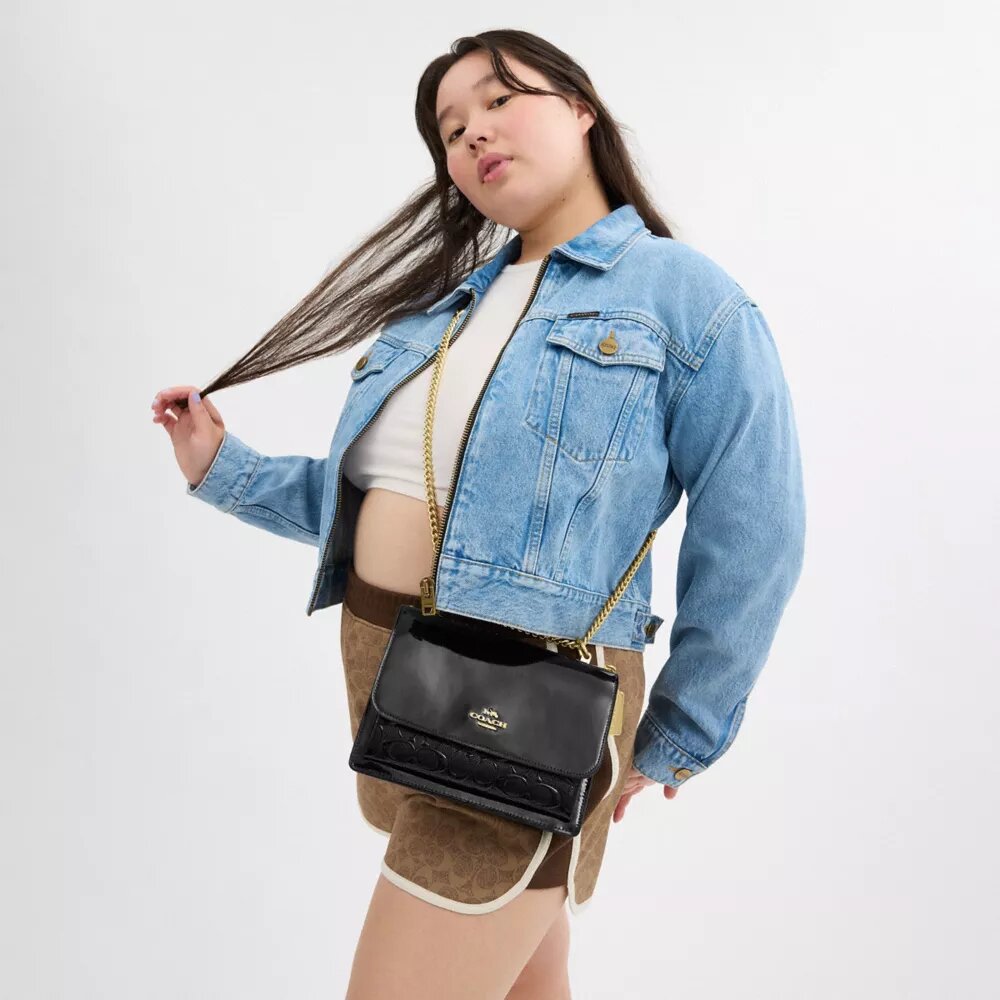 Bolso bandolera Klare en cuero exclusivo