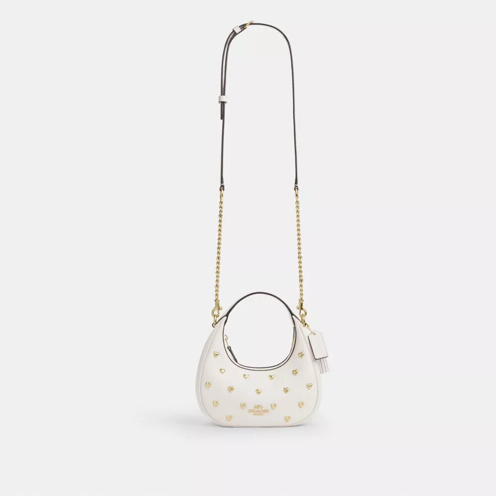 Bolso bandolera mini Carmen con remaches en forma de corazón