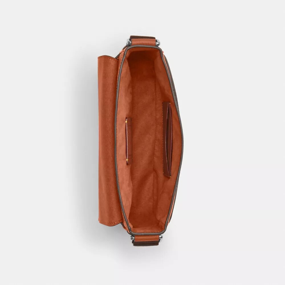 Bolso bandolera pequeño con solapa Jack