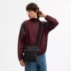 Bolso bandolera Tristan 22 en cuero exclusivo