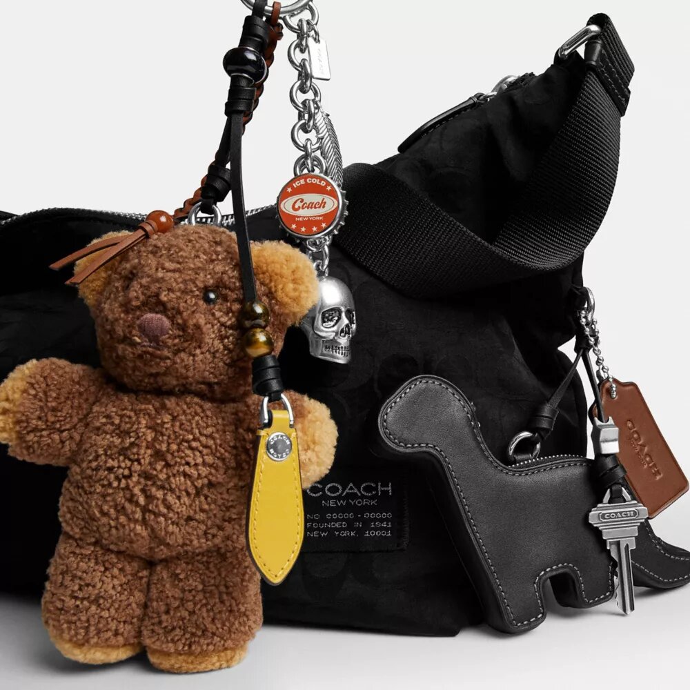 Bolso cruzado Leo en Nailon exclusivo con Charms