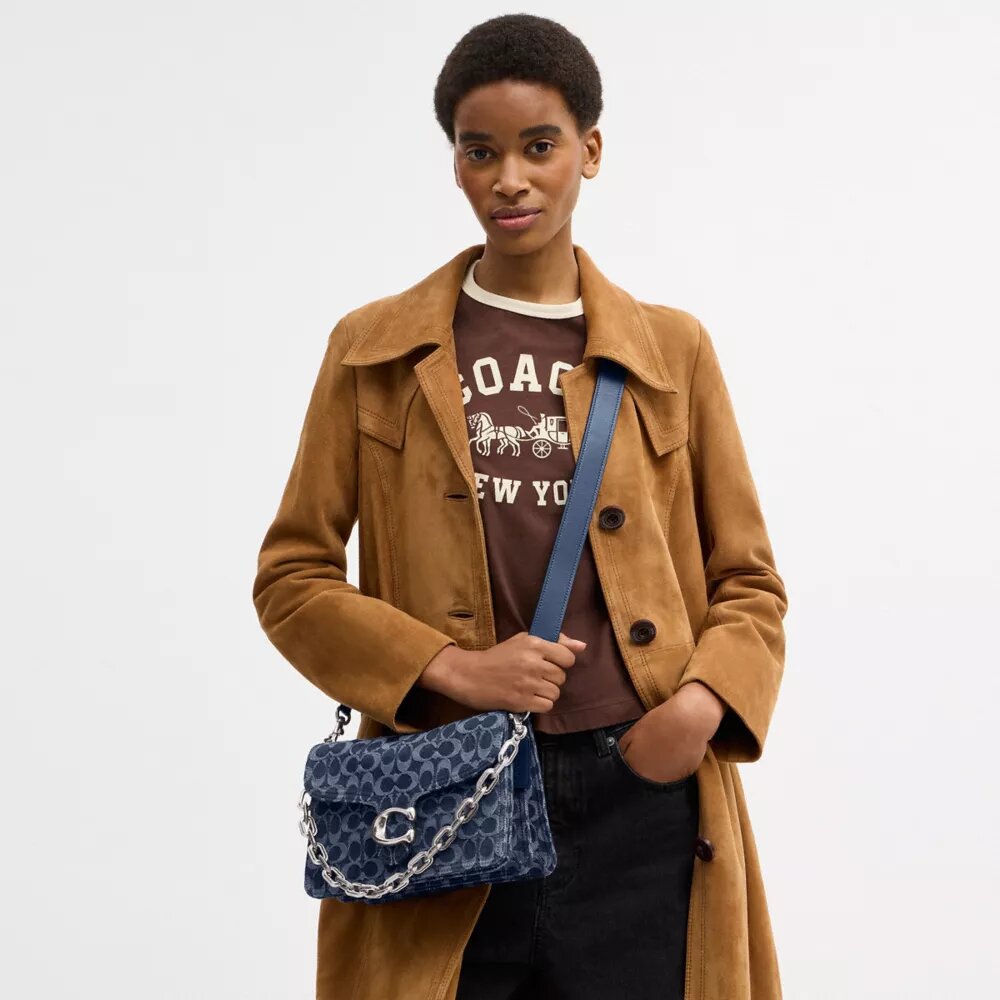 Bolso de hombro «Chain Tabby» en denim emblemático