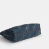 Bolso de hombro Juliet de 25 en denim de algodón regenerativo con acolchado