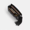 Bolso de hombro Tabby 26 con remaches estilo western