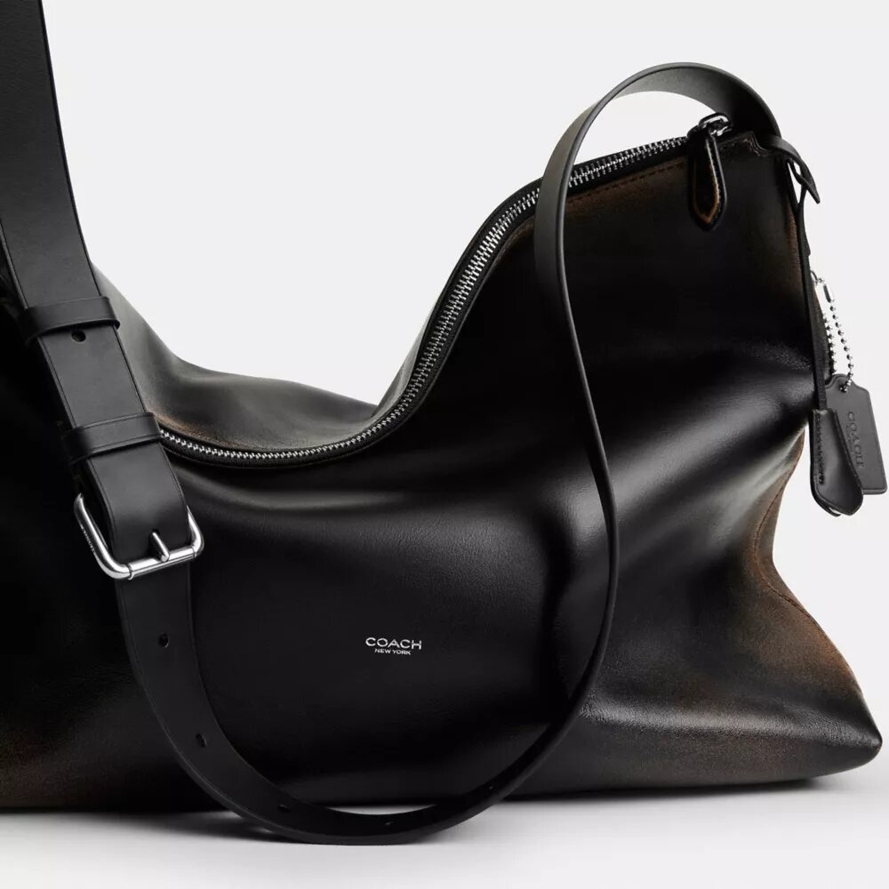 Bolso mensajero Mott en cuero «Loved»