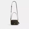 Bolso mini Carey para llevar en bandolera en Signature Canvas