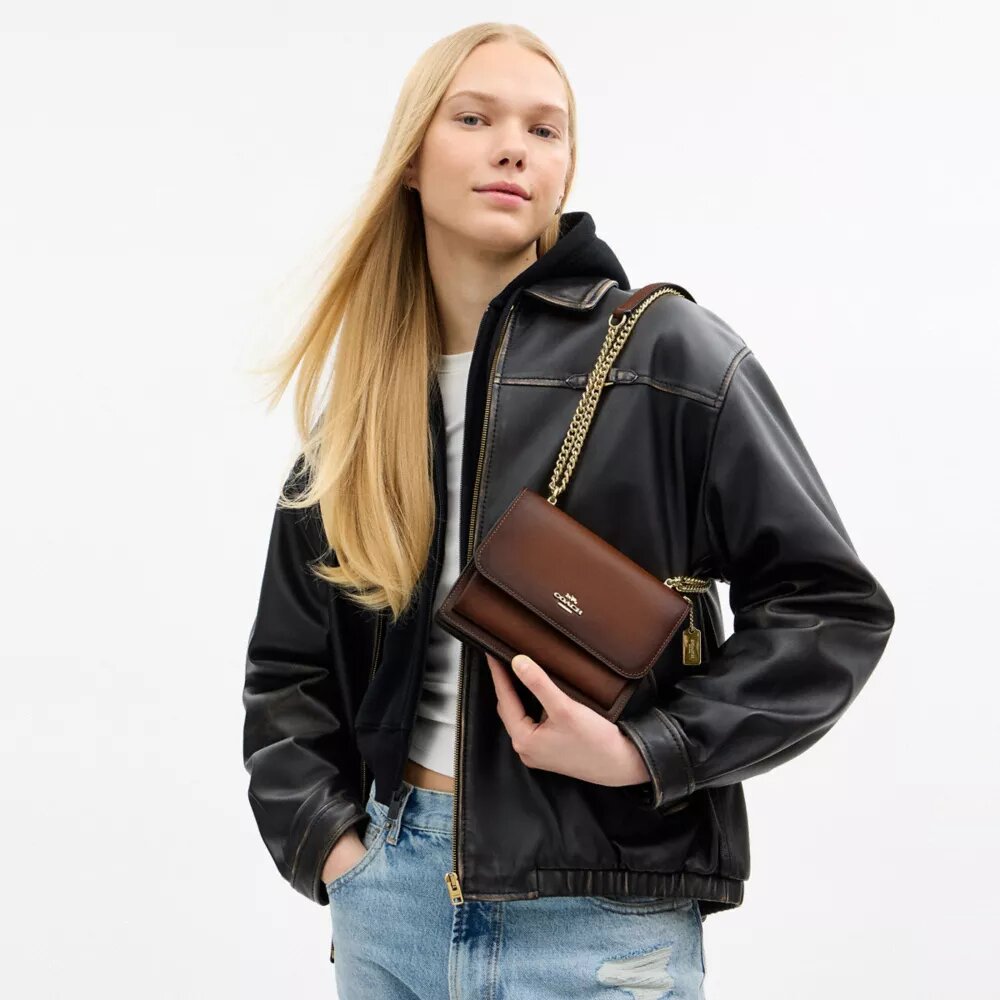 Bolso mini Klare para llevar como bandolera