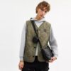 Bolso pequeño Finn de bandolera con bolsillo en Signature Canvas