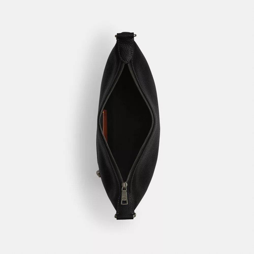 Bolso pequeño Finn para llevar cruzado con bolsita