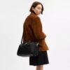 Bolso tipo cartera grande Rowan en cuero exclusivo