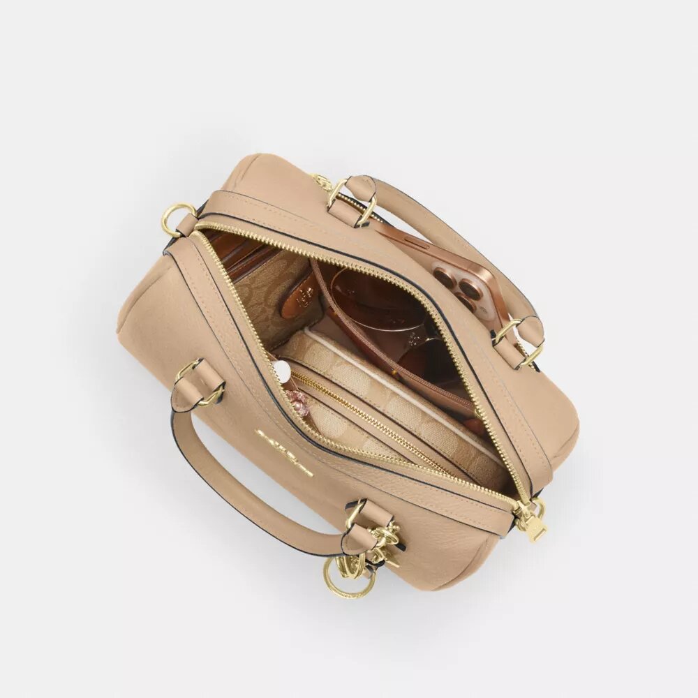 Bolso tipo cartera Rowan en cuero exclusivo