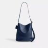 Bolso tipo cubeta Bleecker 36