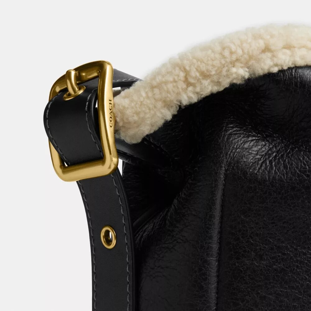 Bolso tipo cubeta Bleecker en piel de oveja