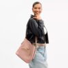 Bolso tipo cubo Bleecker con cierre Kisslock
