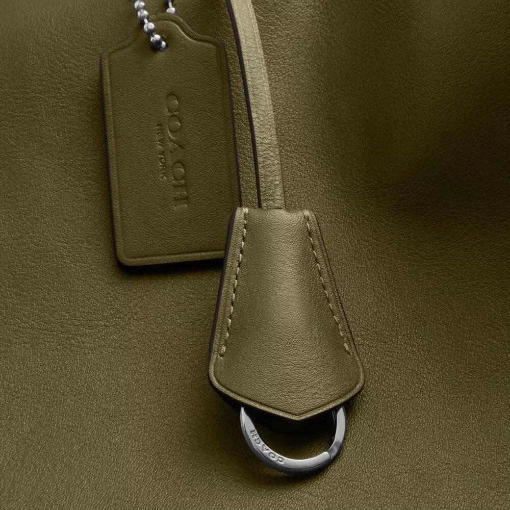 Bolso tipo mensajero Ludlow