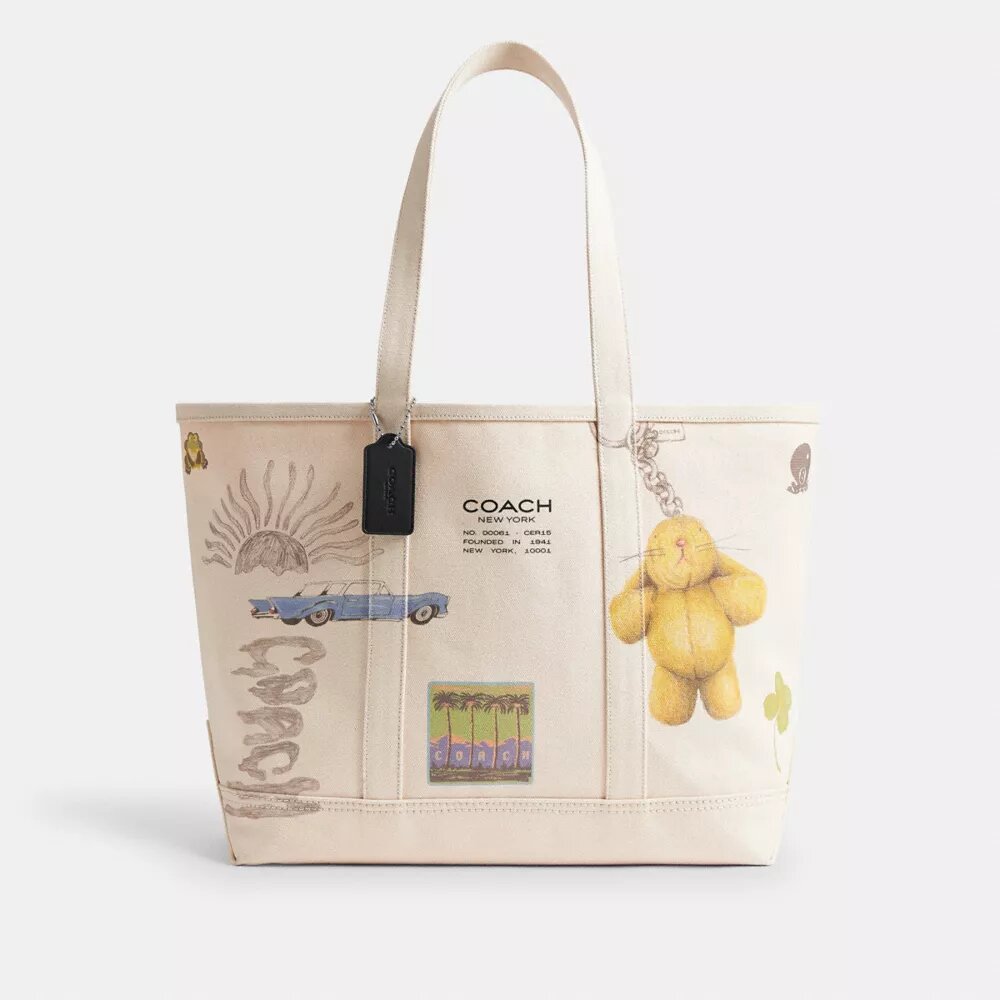 Bolso tipo shopper utilitario con estampado de bocetos