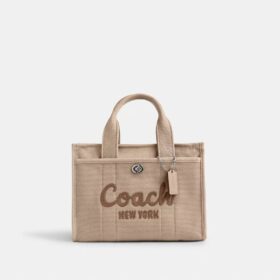 Bolso tipo Tote Cargo 26
