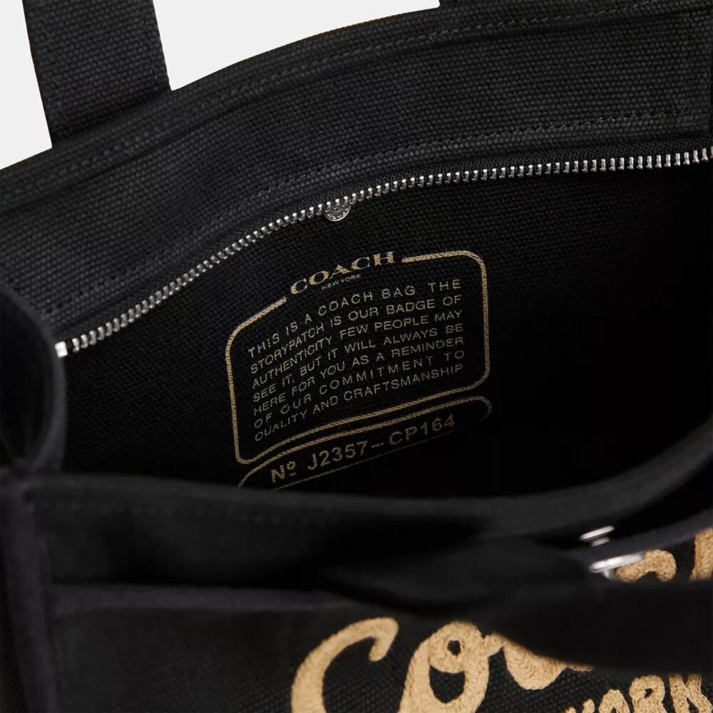 Bolso tipo Tote Cargo 26