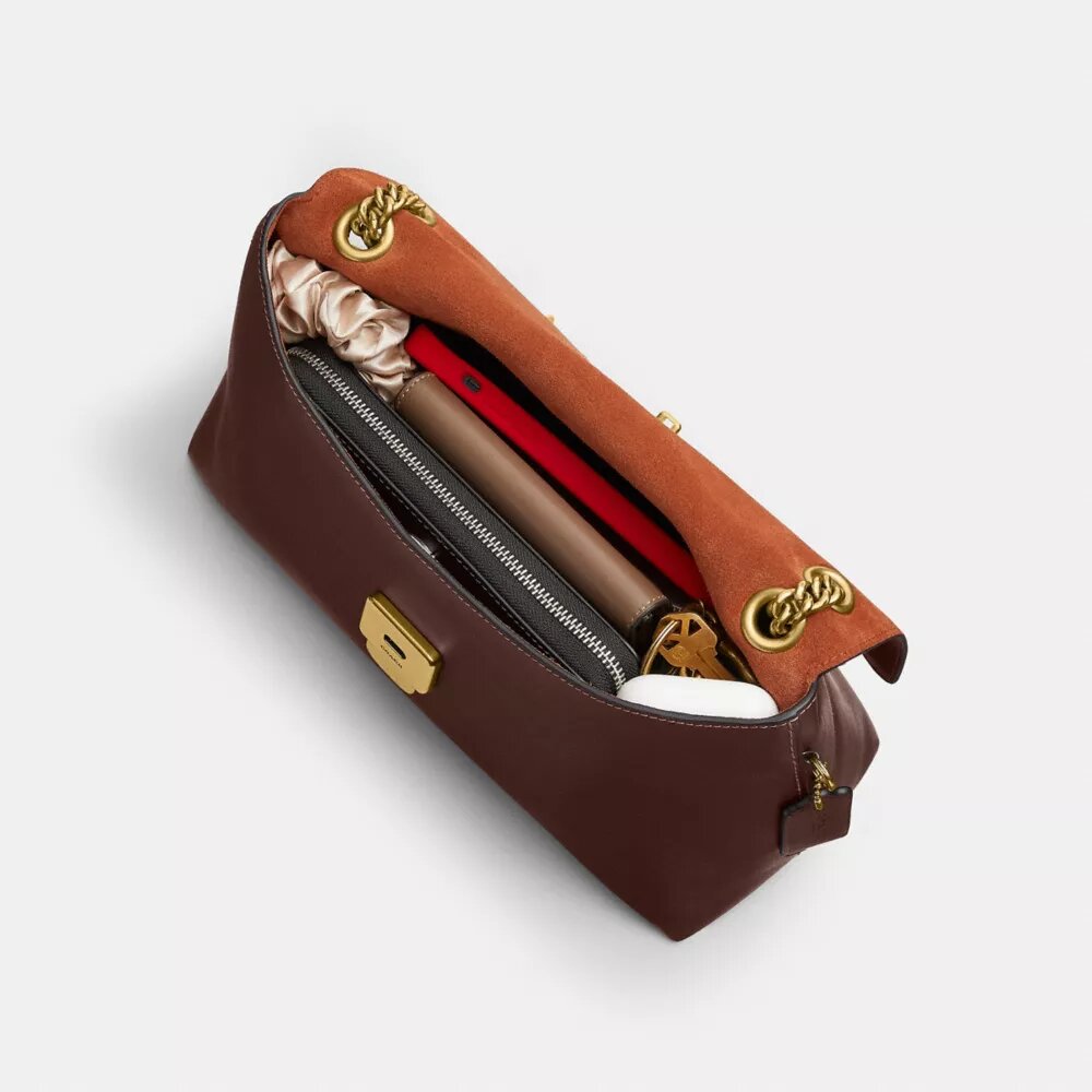 Bolsos de hombro Chelsea 30 con cadena