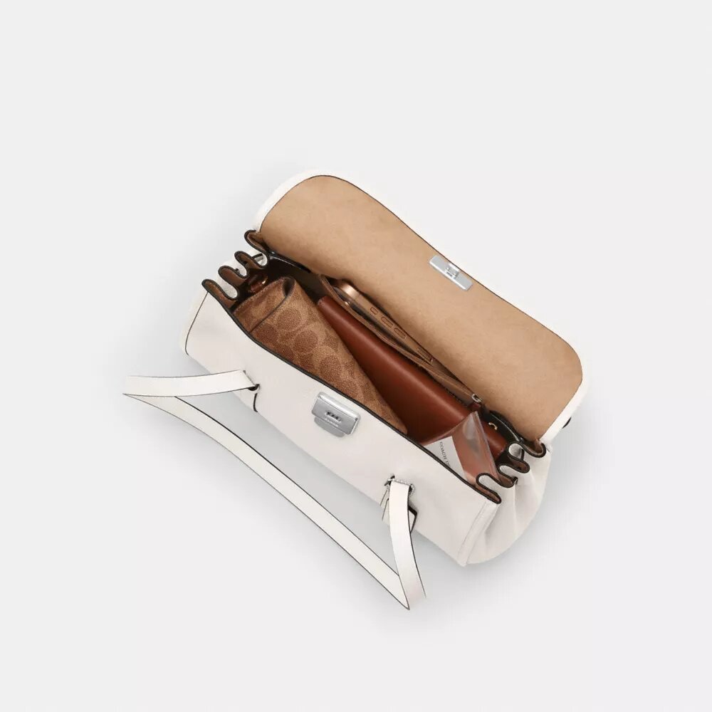 Bolsos de hombro con solapa Bridget
