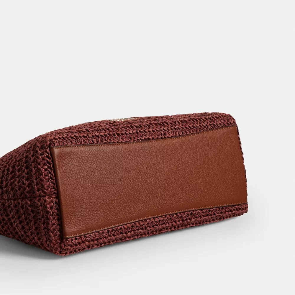 Bolsos de hombro Laurel con Charms