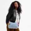 Bolsos de hombro Laurel en denim desgastado con Charms