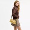 Bolsos de hombro pequeños con solapa Etta