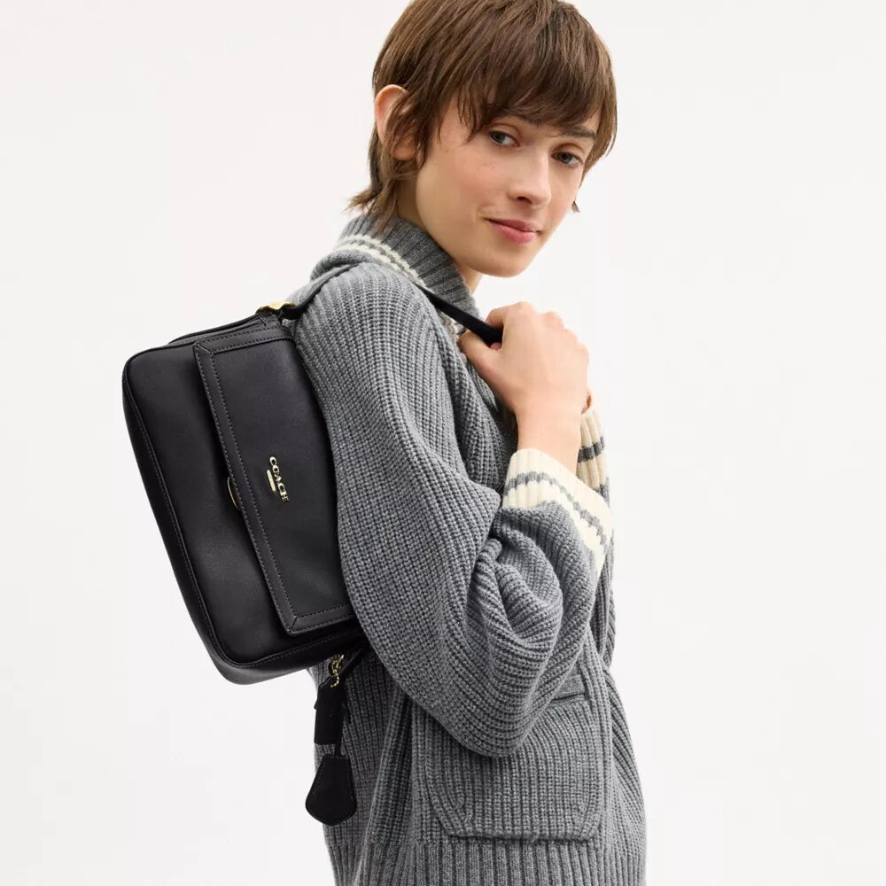 Bolsos de hombro pequeños con solapa Etta