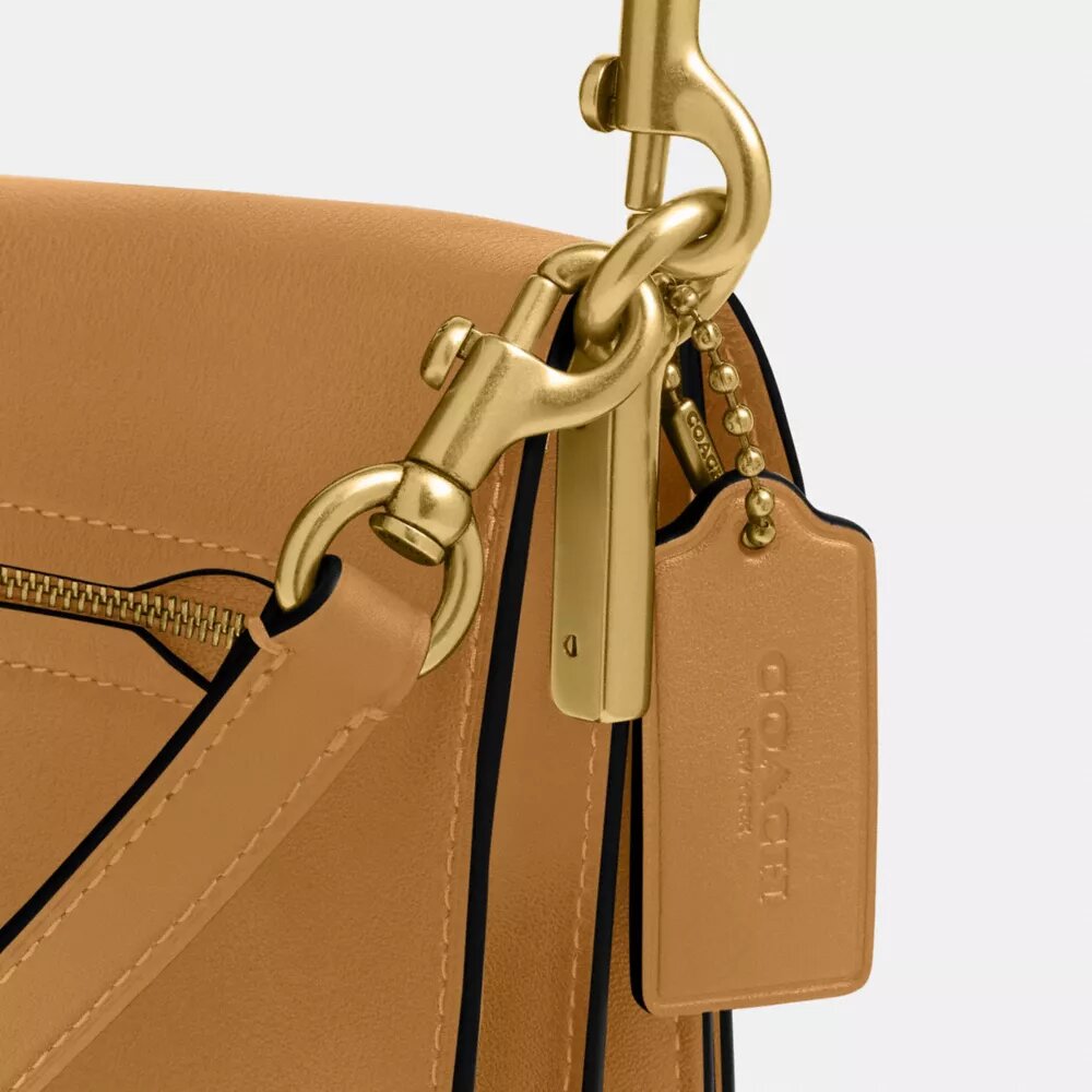 Bolsos de hombro Tabby 26