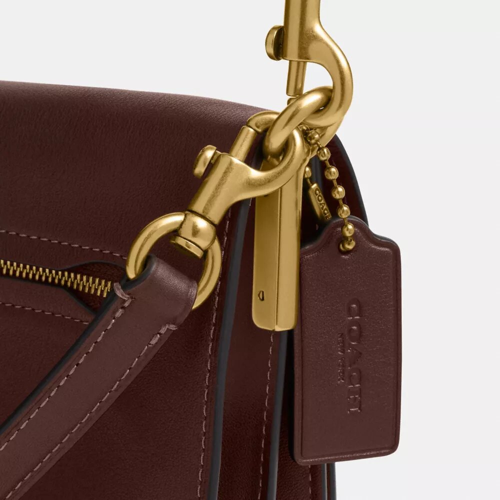 Bolsos de hombro Tabby 26