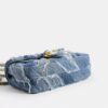 Bolsos de hombro Tabby 26 con acolchado de patchwork de mezclilla reutilizada
