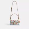 Bolsos de hombro Tabby 26 con bordado de cerezas