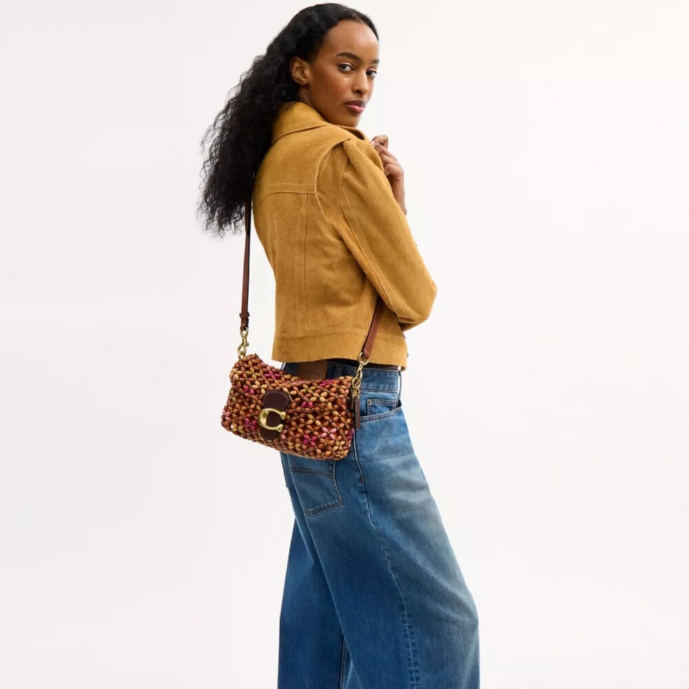 Bolsos de hombro Tabby 26 con cuentas de madera