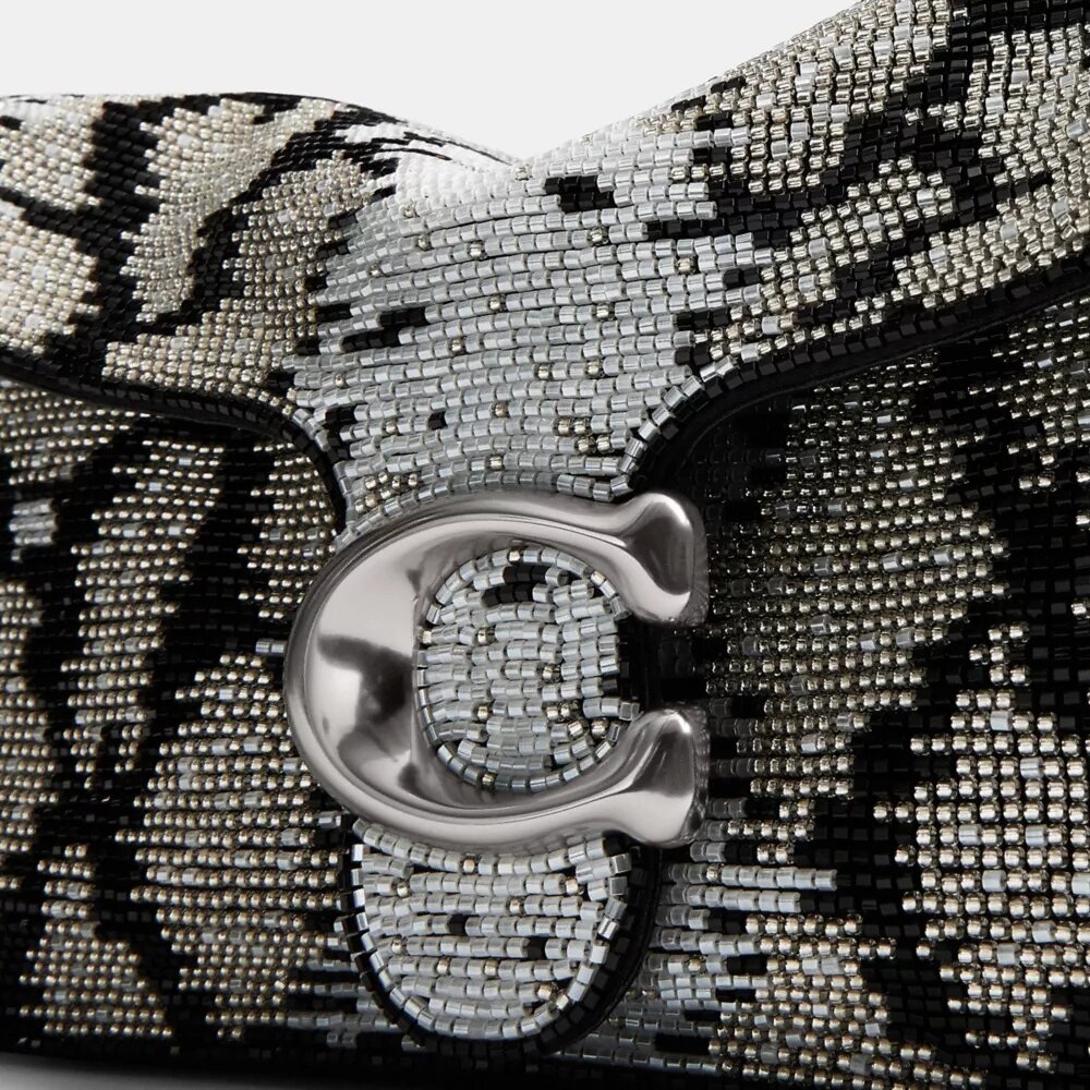 Bolsos de hombro Tabby 26 con serpiente con cuentas