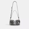 Bolsos de hombro Tabby 26 con serpiente con cuentas
