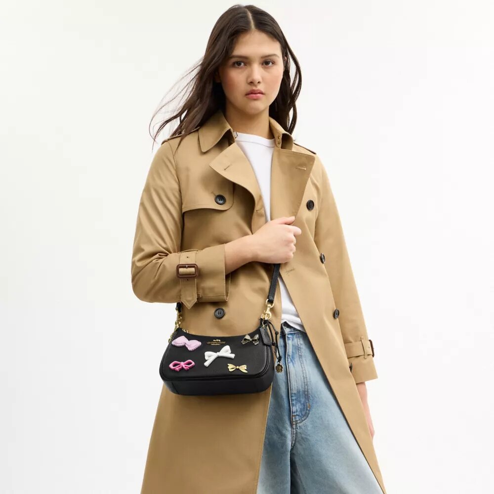 Bolsos de hombro Teri con moños y Charms