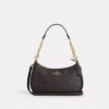 Bolsos de hombro Teri en Signature Canvas