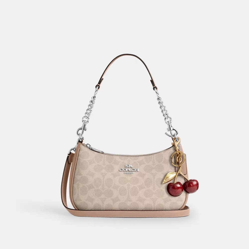 Bolsos de hombro Teri en Signature Canvas