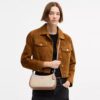 Bolsos de hombro Teri en Signature Canvas Rainbow