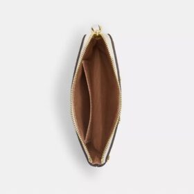 Bolsos de pulsera con cremallera en la esquina y remaches en forma de corazón