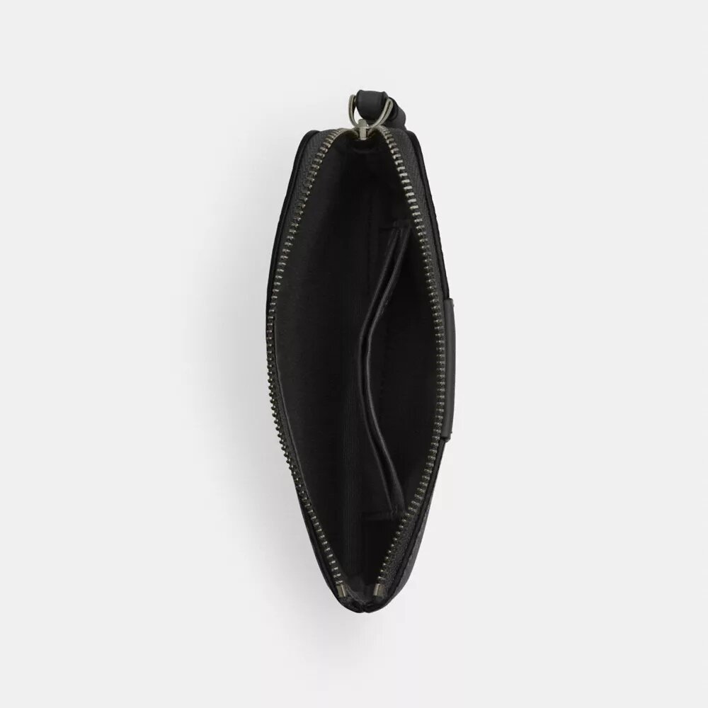 Bolsos de pulsera con cremallera en las esquinas en Signature Canvas con rayas