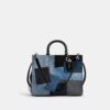 Bolsos Rogue con patchwork de mezclilla reciclada