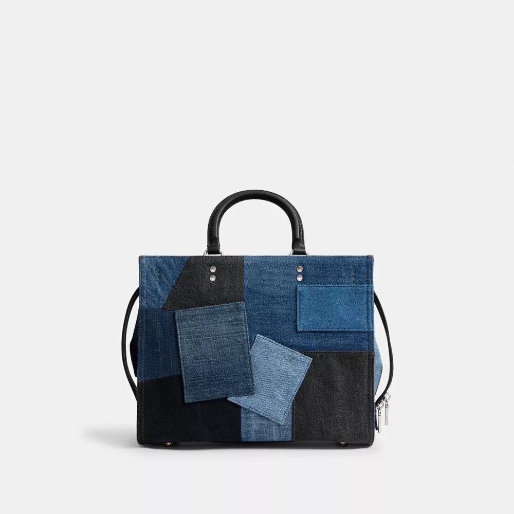 Bolsos Rogue con patchwork de mezclilla reciclada