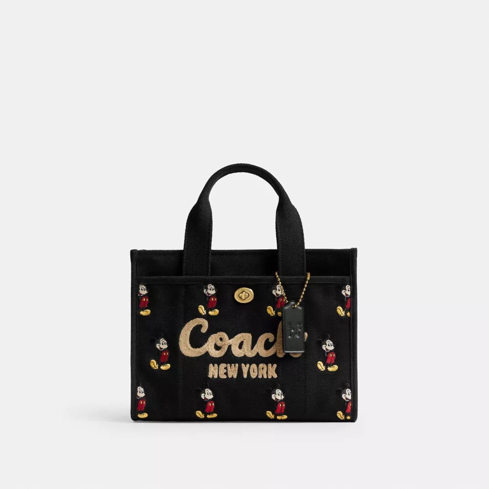 Bolsos Tote Disney X Coach Cargo 26 con Mickey Mouse en lona de algodón regenerativo