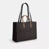 Bolsos Tote Maggie en Signature Canvas con diseño en bloques