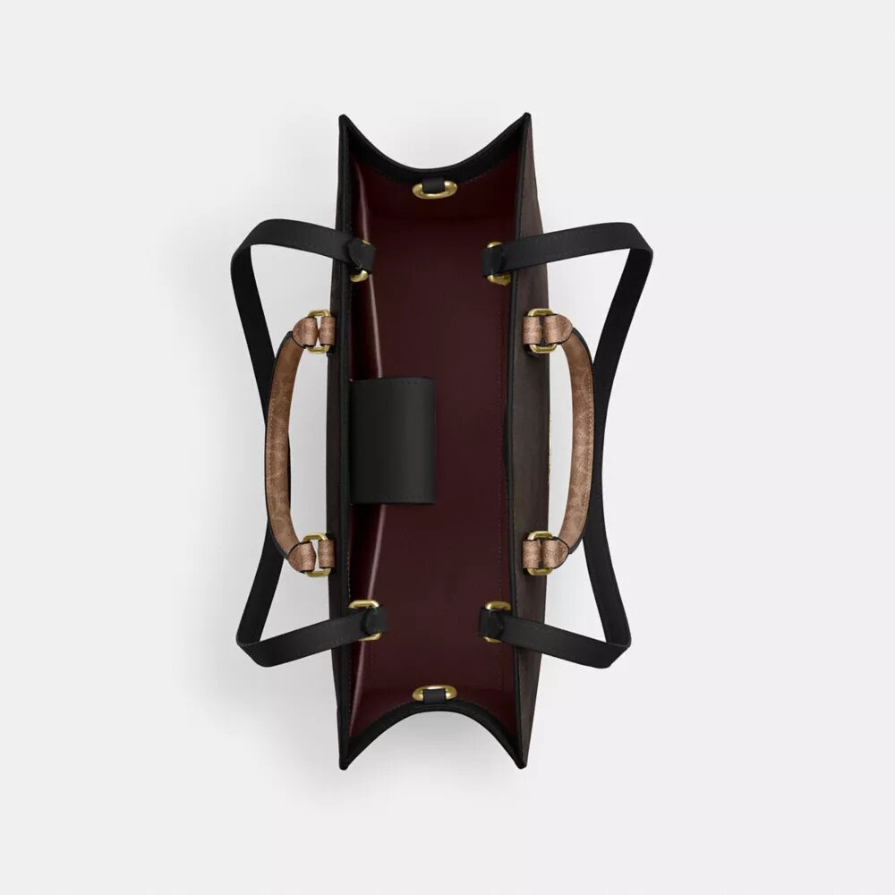 Bolsos Tote Maggie en Signature Canvas con diseño en bloques
